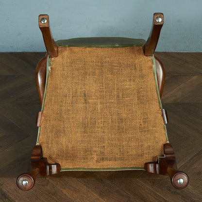 British Classic Armchair #81908