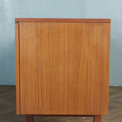 Europa furniture ヴィンテージ サイドボード