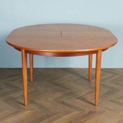 Jentique Extendable Round Dining Table #74387