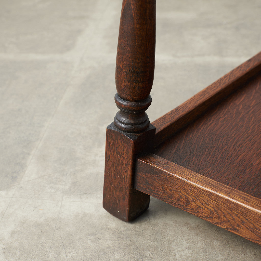 [67287] British classic oak side table