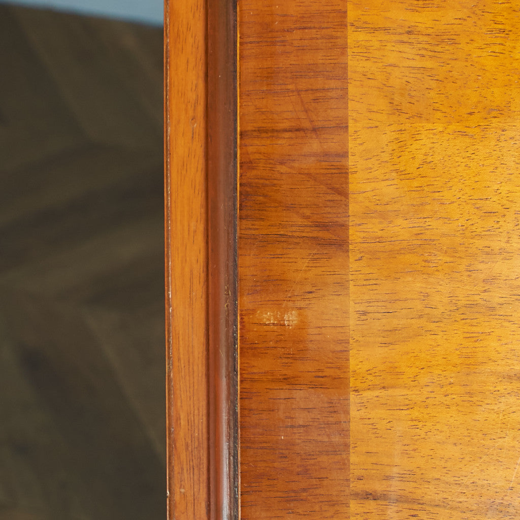 Northampton Cabinet Company ライティングビューロー