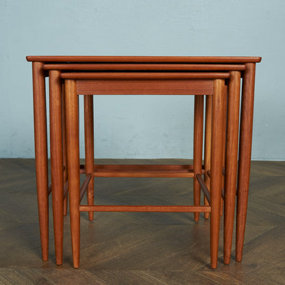 Nordic Vintage Tile Top Nesting Table #72166