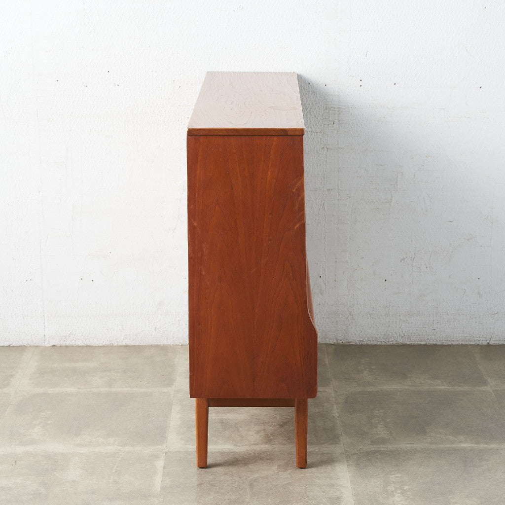 [67620][Jentique] Vintage bookcase