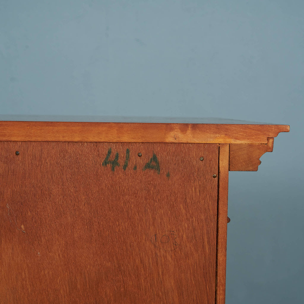 Classic British Edwardian Bookcase/Cupboard #84748