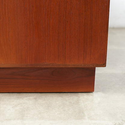 デンマーク製 ヴィンテージ サイドボード