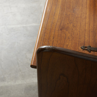 [67199] British Classic Church Bench