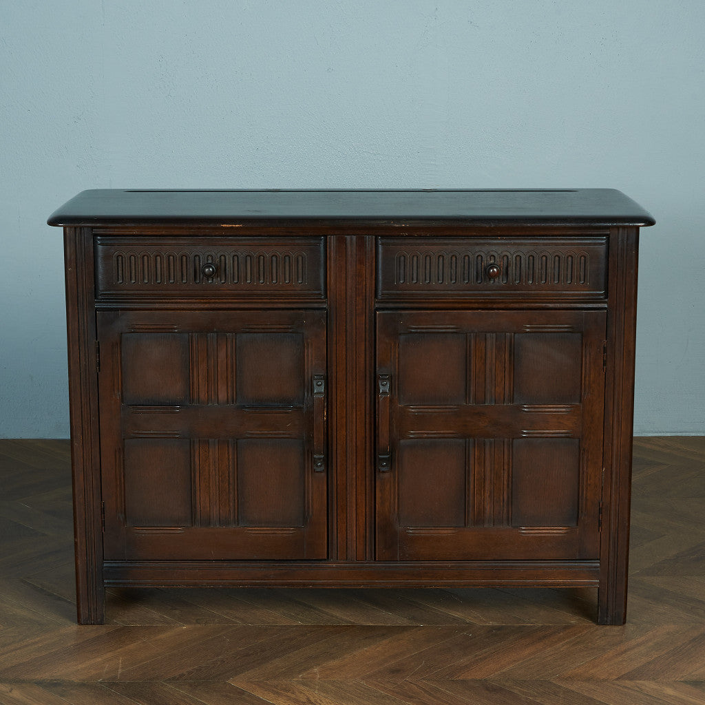 British Classic Cabinet #80473