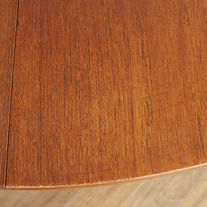 British vintage extension round dining table #74545