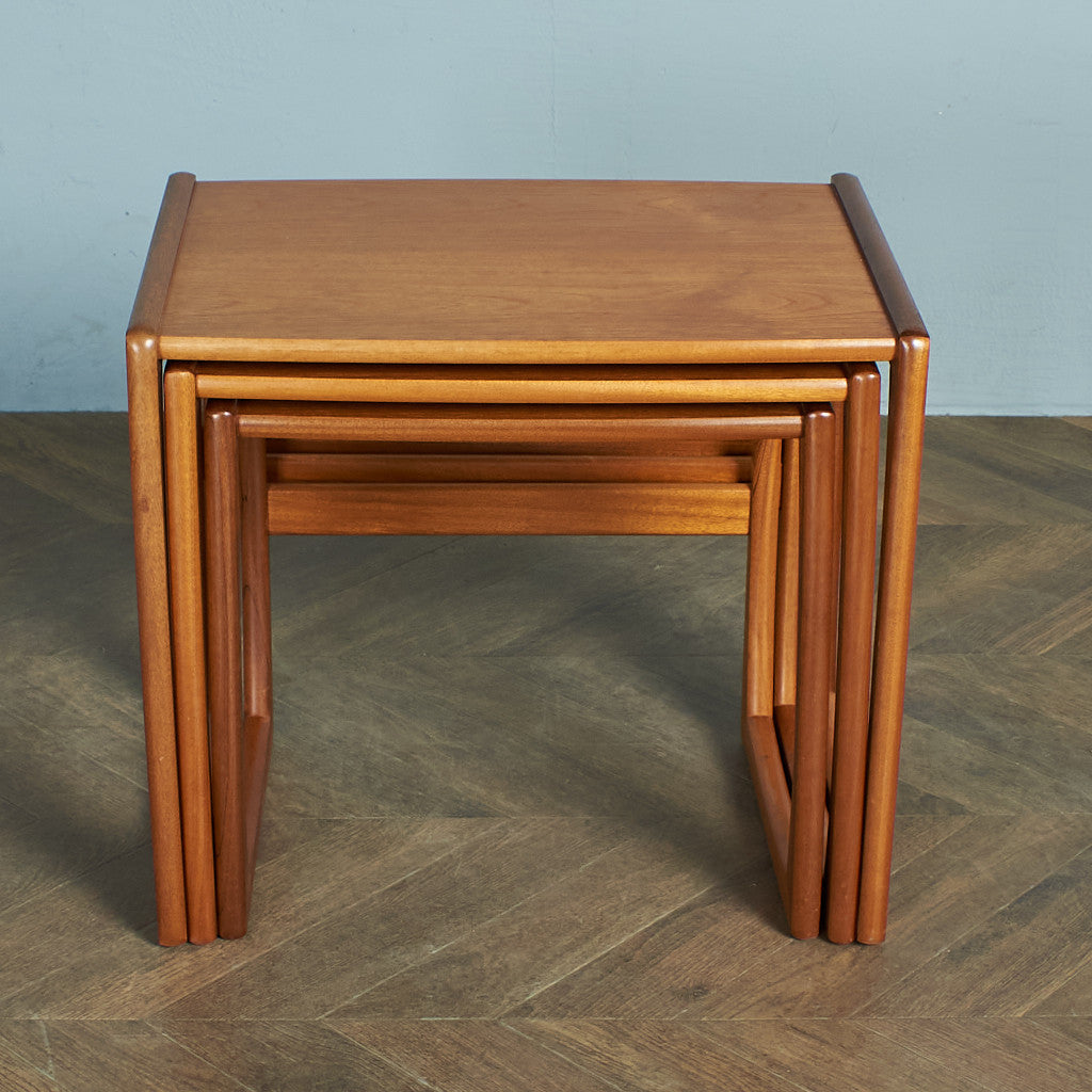 British Vintage Nesting Table #78226