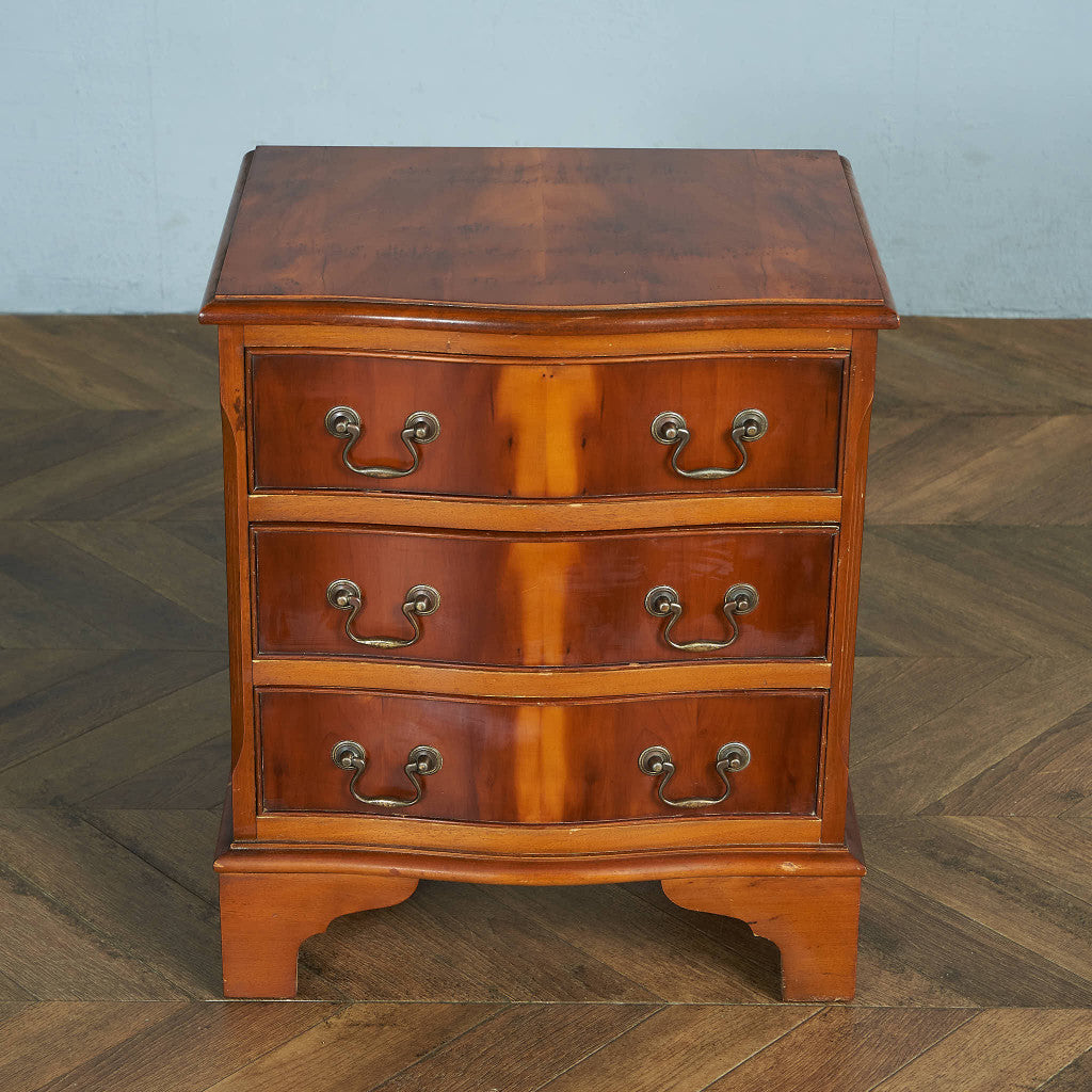 British Classic Side Chest #85390