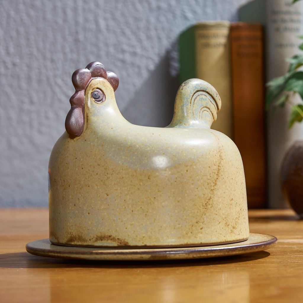 Lisa Larson / Butter case