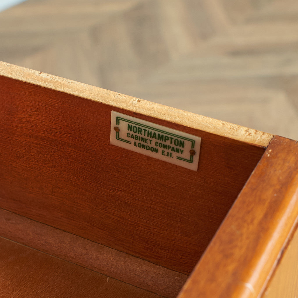 Northampton Cabinet Company ライティングビューロー