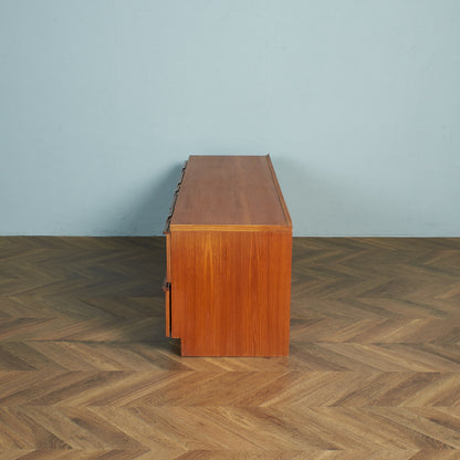 AHMcINTOSH Vintage Sideboard #79342