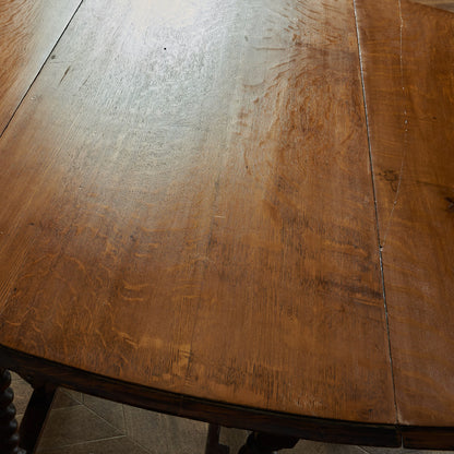 British Classic Drop Leaf Gateleg Table #81716