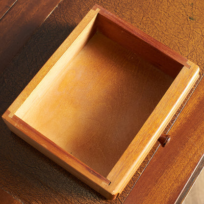 Northampton Cabinet Company ライティングビューロー