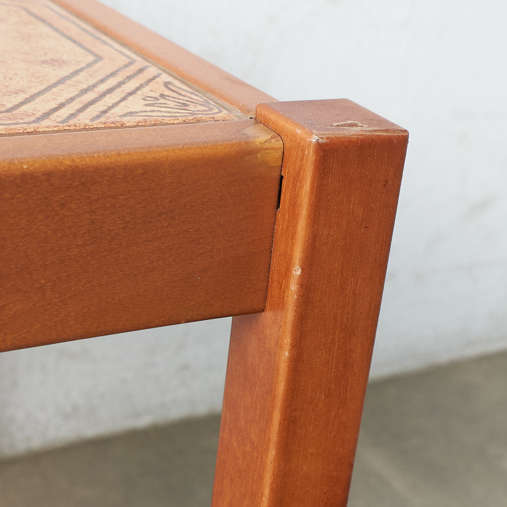 [65990] British vintage tile top side table