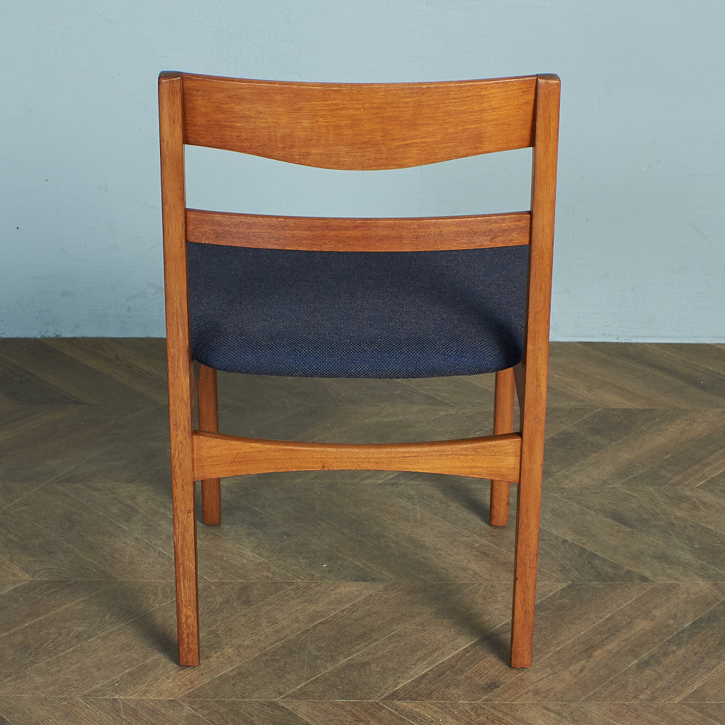 [68905][Nathan] Vintage dining chair / seat reupholstered