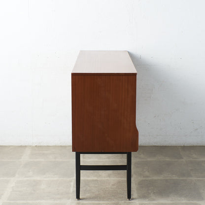 [67366][Jentique] Vintage sideboard