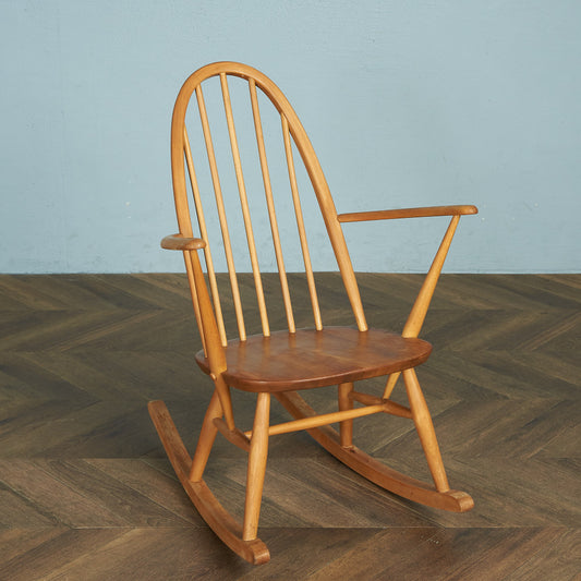 ERCOL Vintage Quaker Rocking Chair #74413