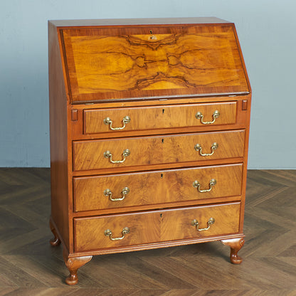 Northampton Cabinet Company ライティングビューロー