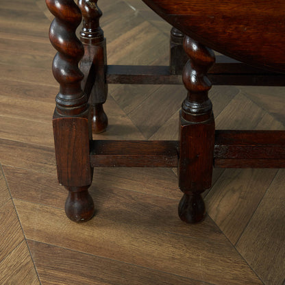 British Classic Drop Leaf Gateleg Table #83809