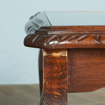 British classic glass top nesting table #78649
