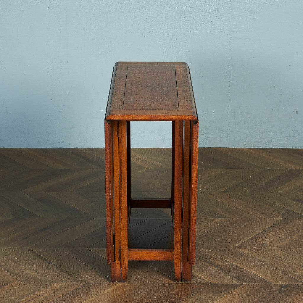 British Classic Drop Leaf Gateleg Table #81780