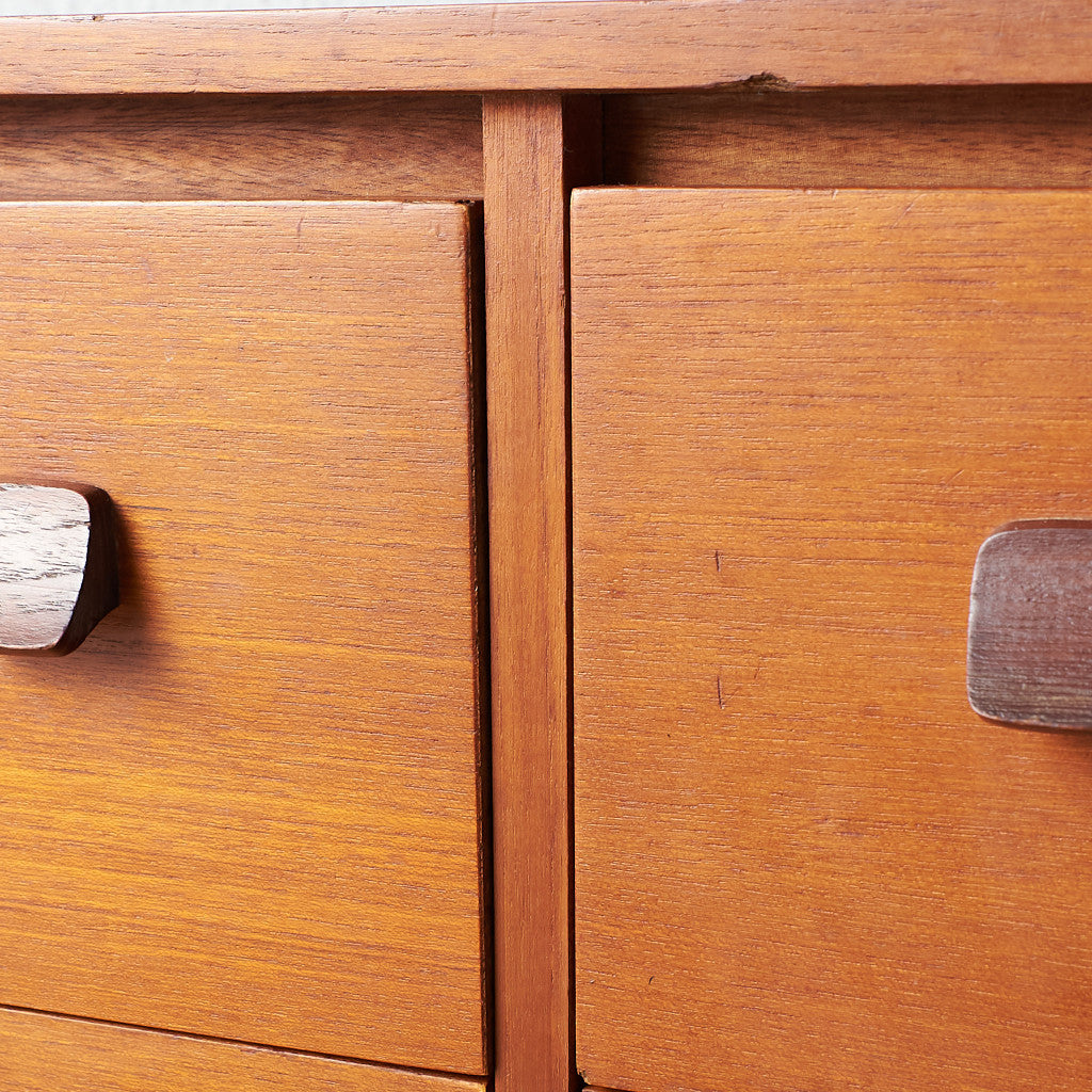 [67485][SYMBOL FURNITURE] Vintage 2-tier double chest
