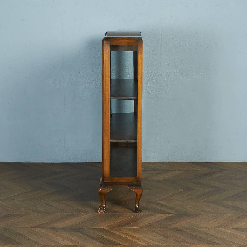 British Classic Curio Case/Display Cabinet #83978