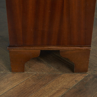 British Classic 3-Drawer Side Chest #83734