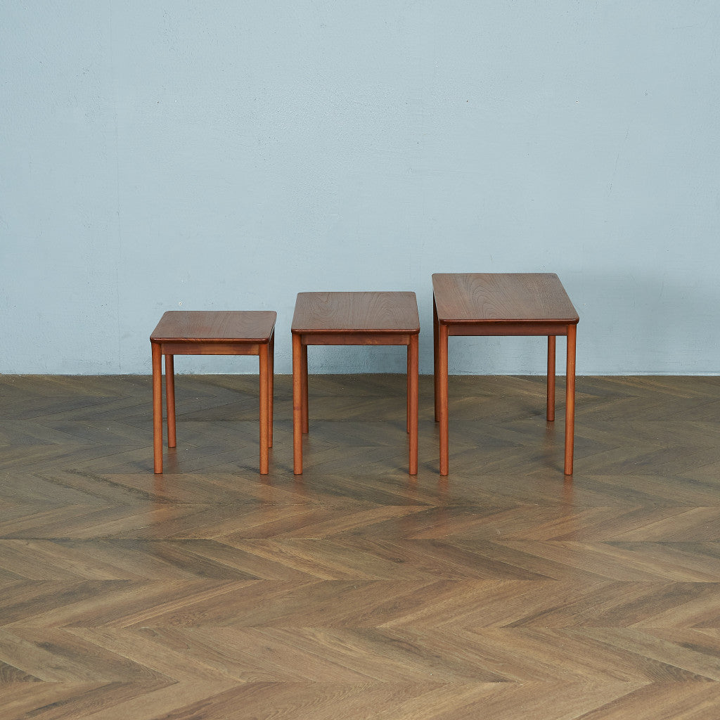 Nordic vintage nesting table / side table #72194