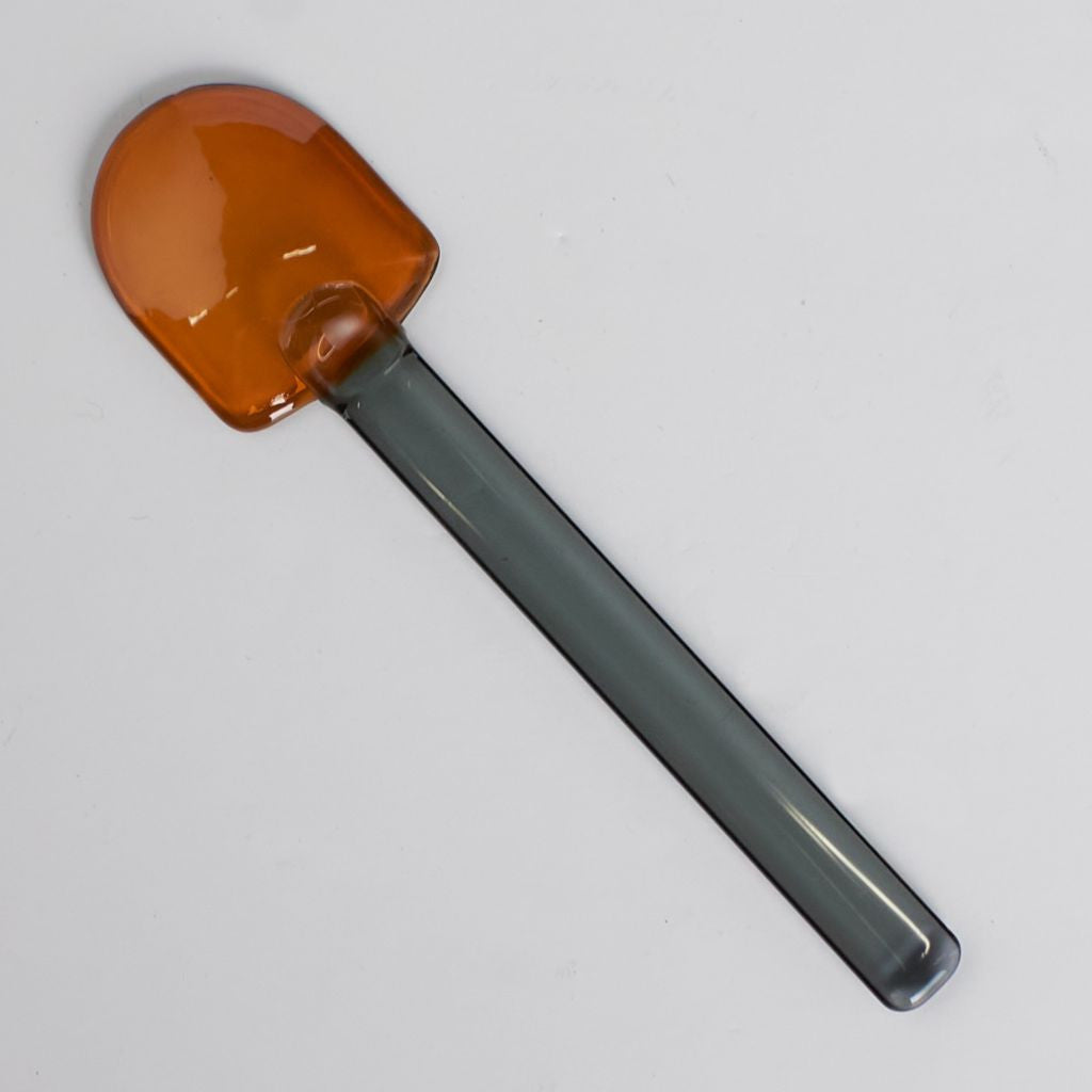 SNOW SHOVEL / Amber × Black