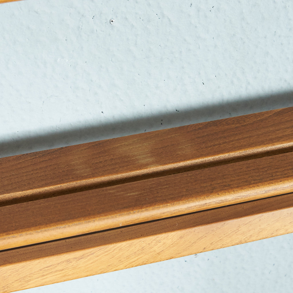 ヴィンテージ ウォールラック (Wall Mounted Plate Rack model 268)