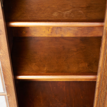 [67250] British classic Art Deco style bookcase