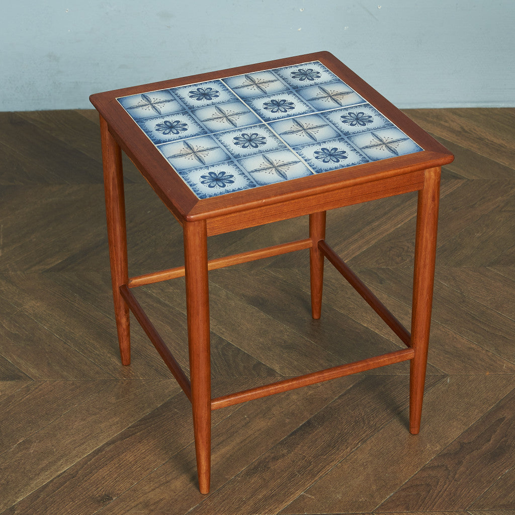 Nordic Vintage Tile Top Nesting Table #72166