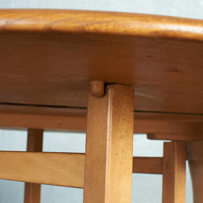 オーバル型 ゲートレッグバタフライテーブル