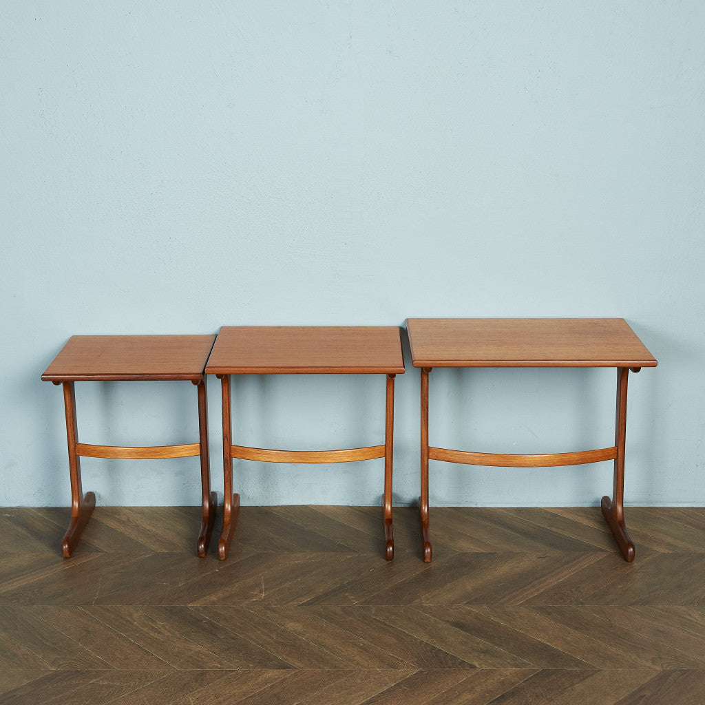 G-PLAN Vintage Nesting Table #74635