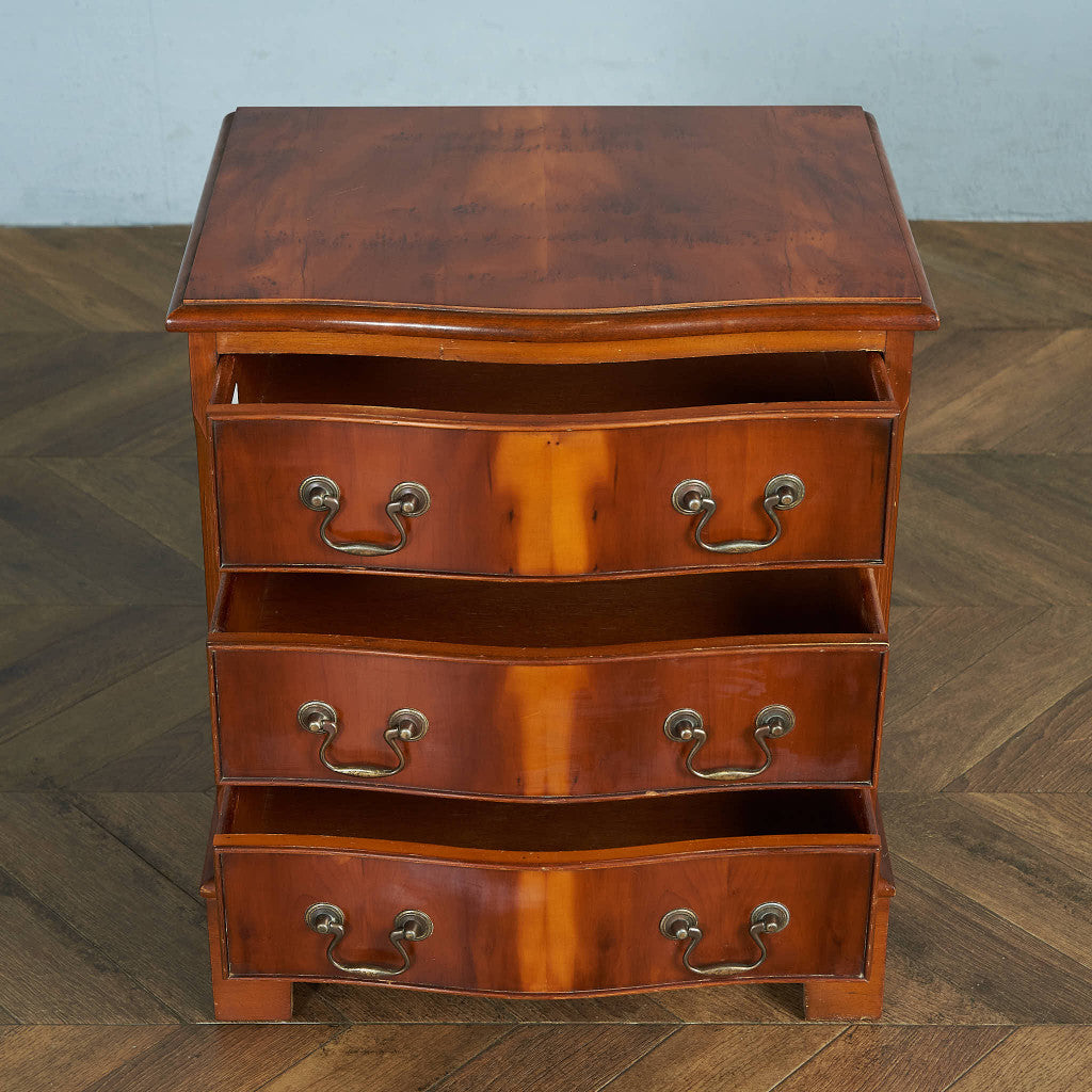 British Classic Side Chest #85390