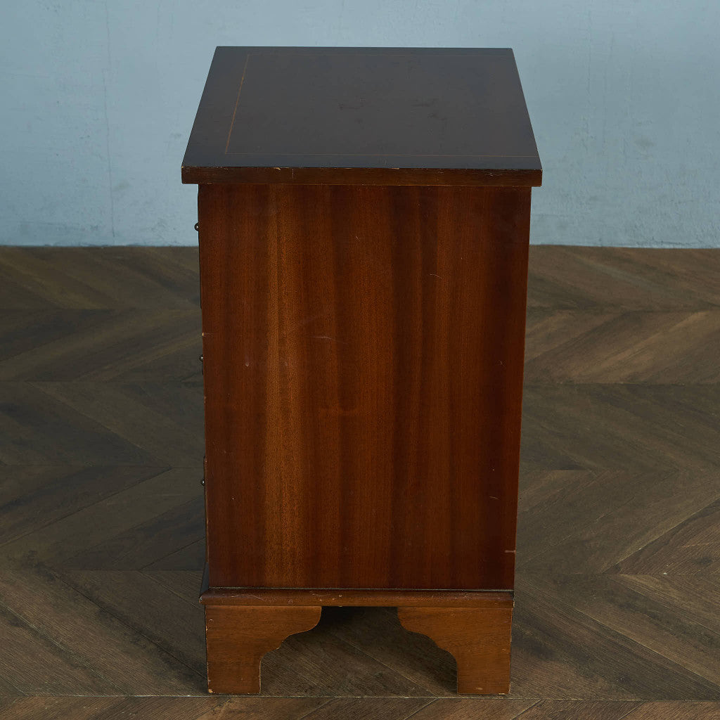 British Classic 3-Drawer Side Chest #83733