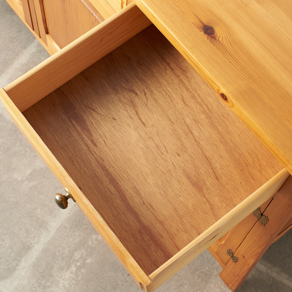 Goldpine Furniture パイン材 サイドボード