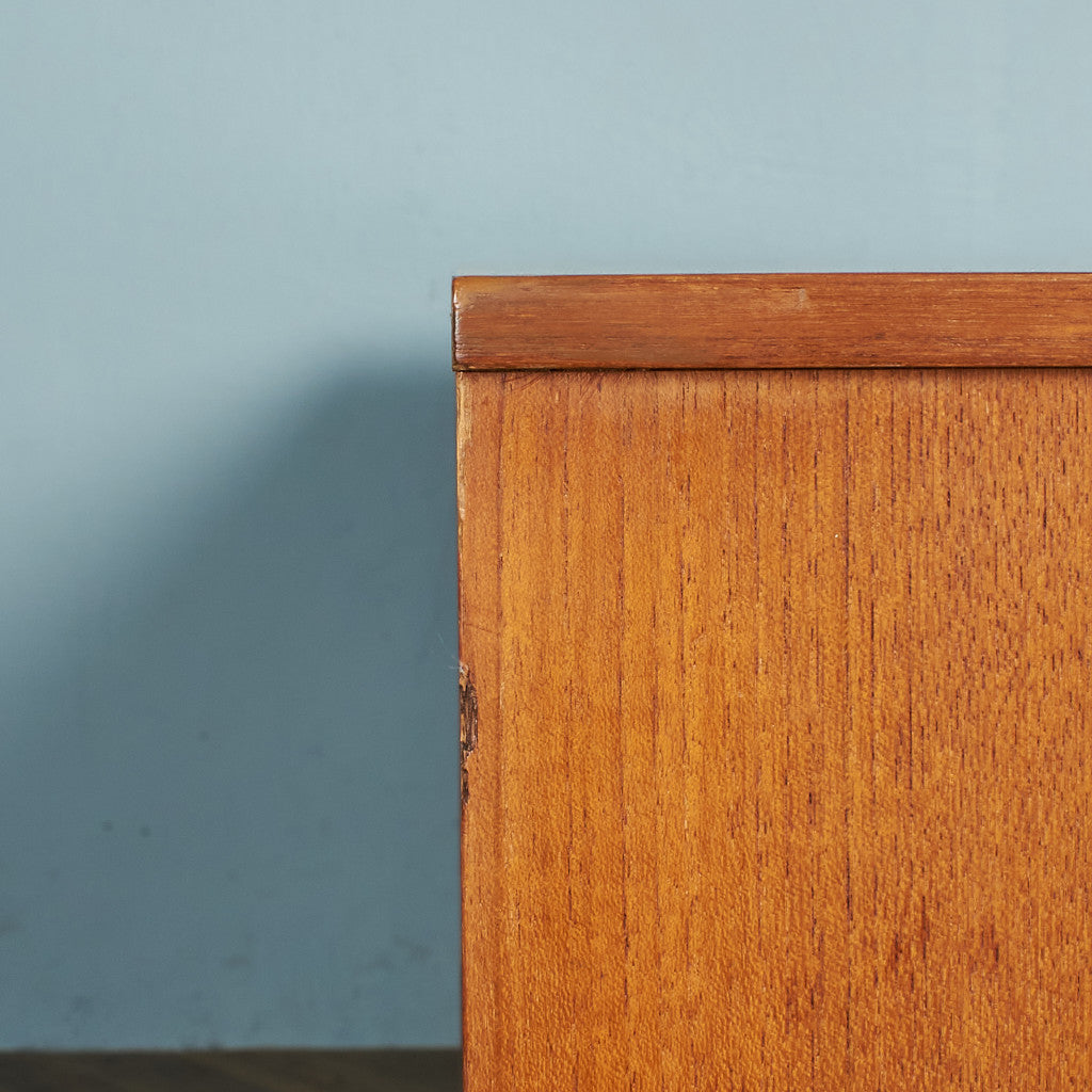 British vintage sideboard / repainted top #79763