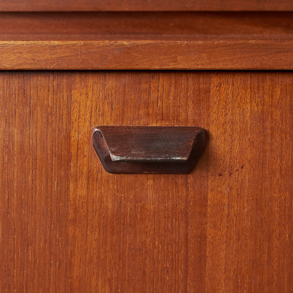 ヴィンテージ ハイサイドボード