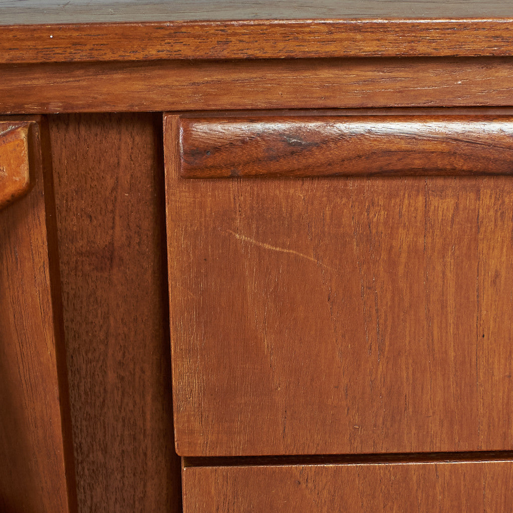 Beauty Vintage Sideboard #77853