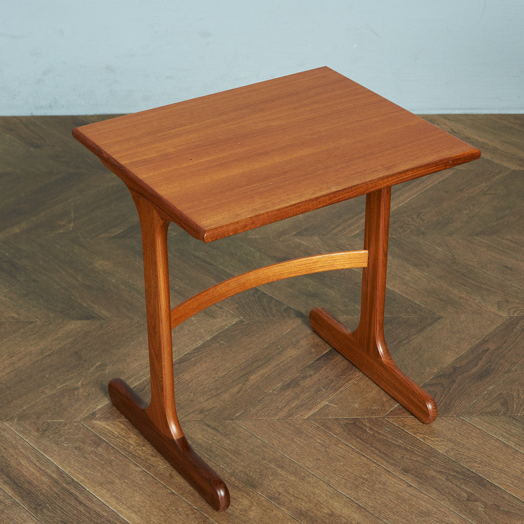 G-PLAN Vintage Nesting Table #74635