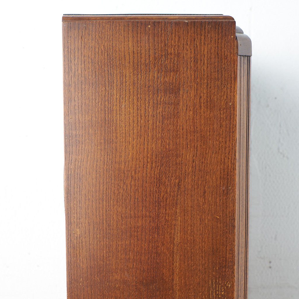 [67250] British classic Art Deco style bookcase