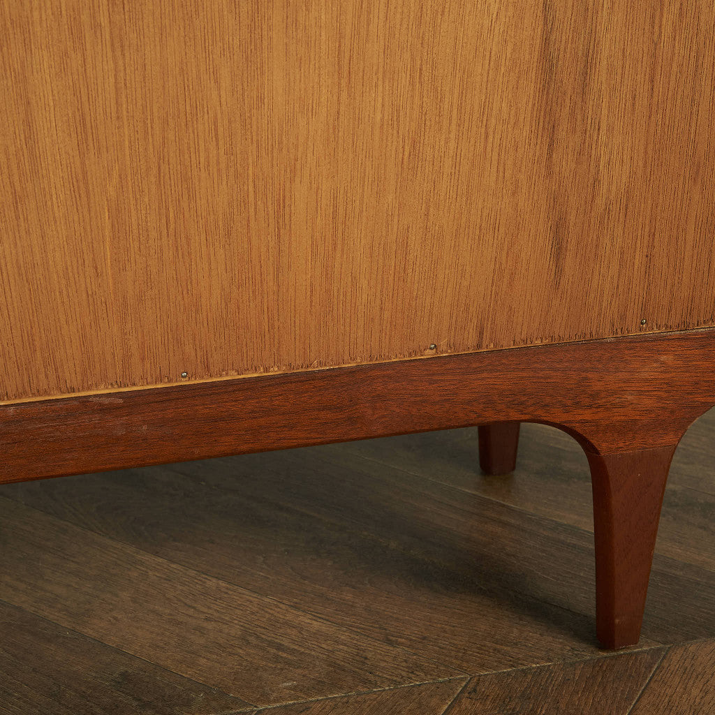 British Vintage Bookcase/Cabinet #83696