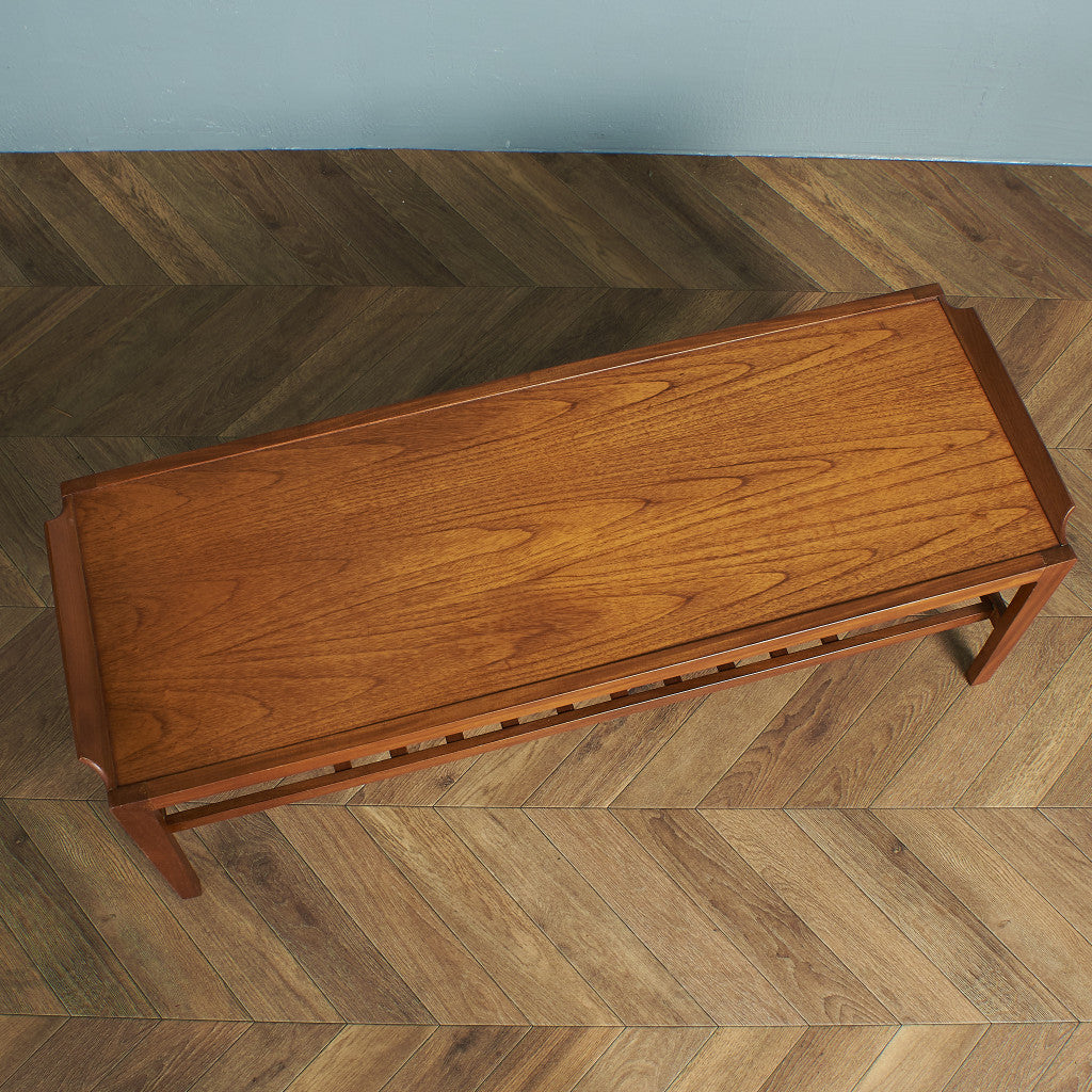 [67518][Remploy] British vintage coffee table