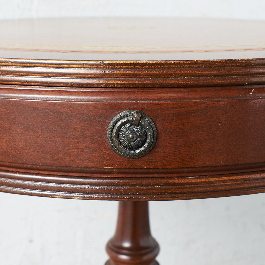 [67237] British Classic Wine Table