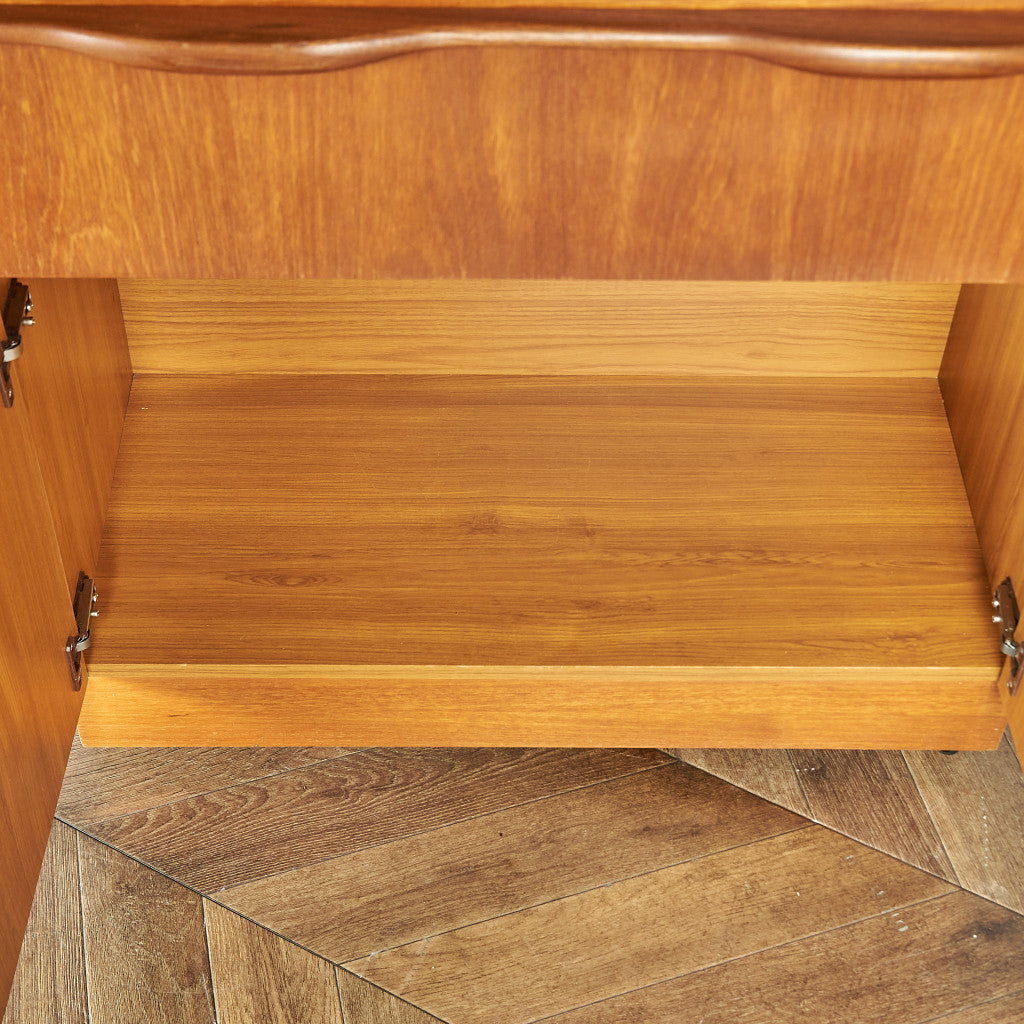 British Vintage Writing Bureau #80434