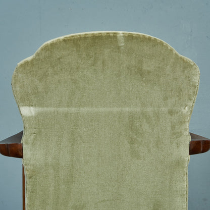 British Classic Armchair #81908